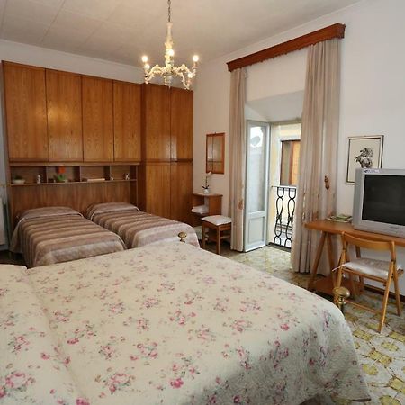 Casa Vacanze S.Angelo La Stella Villa ออร์เวียโต ภายนอก รูปภาพ