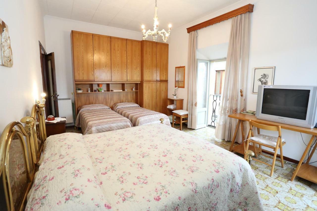 Casa Vacanze S.Angelo La Stella Villa ออร์เวียโต ภายนอก รูปภาพ
